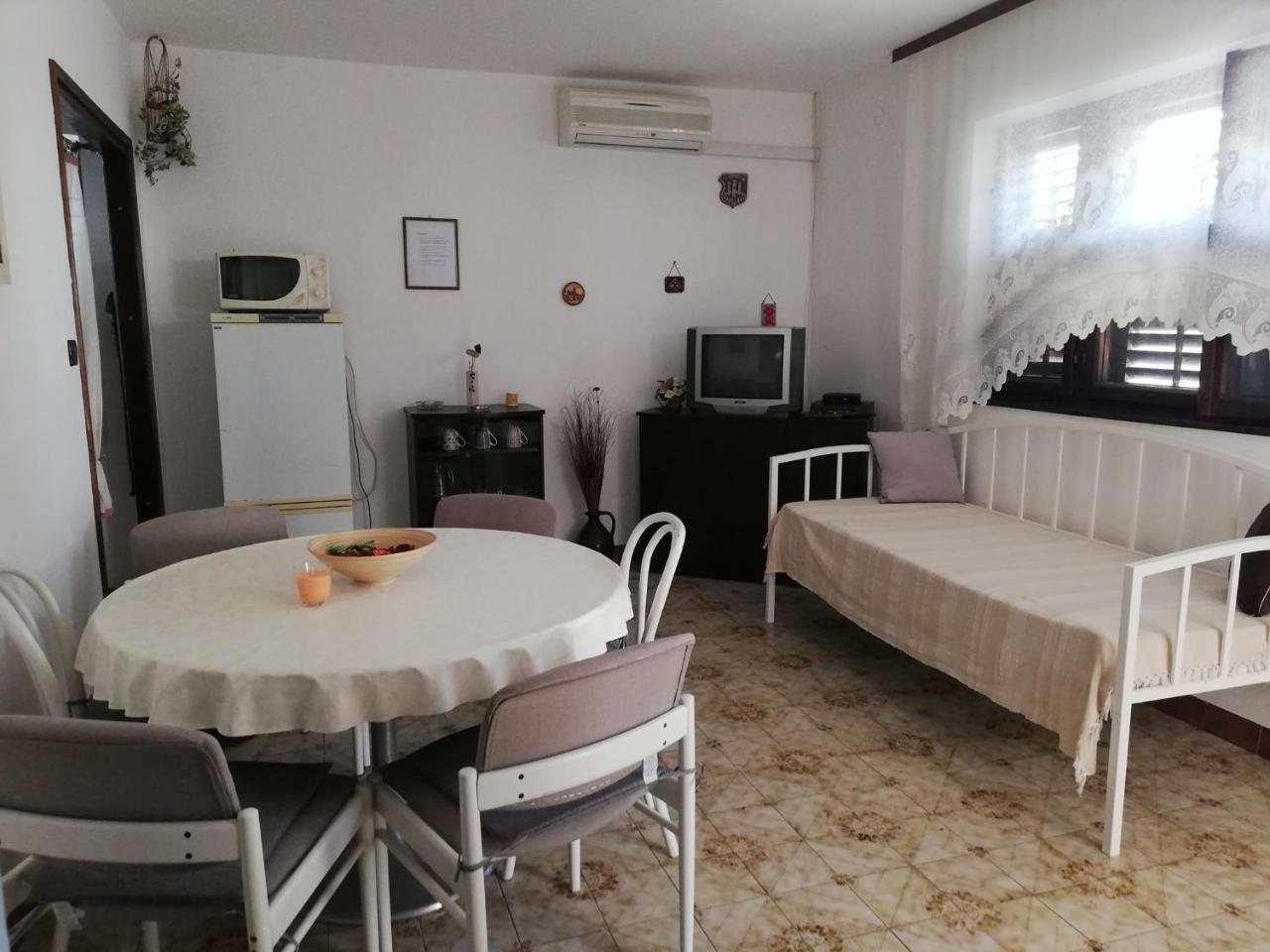 Apartment In Petrcane/Zadar Riviera 7866 エクステリア 写真